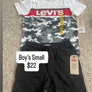 Levi's Kids Camo Tee and Black Shorts Set